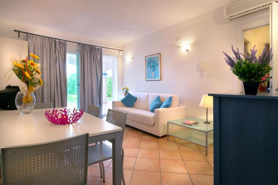 Vigna Marina Apartments Santa Teresa di Gallura Esterno foto